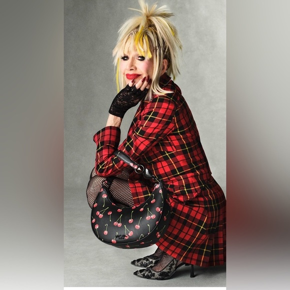 🖤🍒 Betsey Johnson Cherry On-Top Shoulder Bag with cute Cherry bag charm🍒🖤NWT - Picture 1 of 17